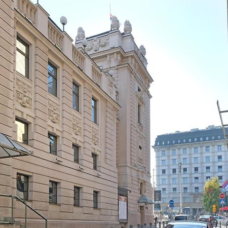 Paradise Museum City Center Belgrado Buitenkant foto